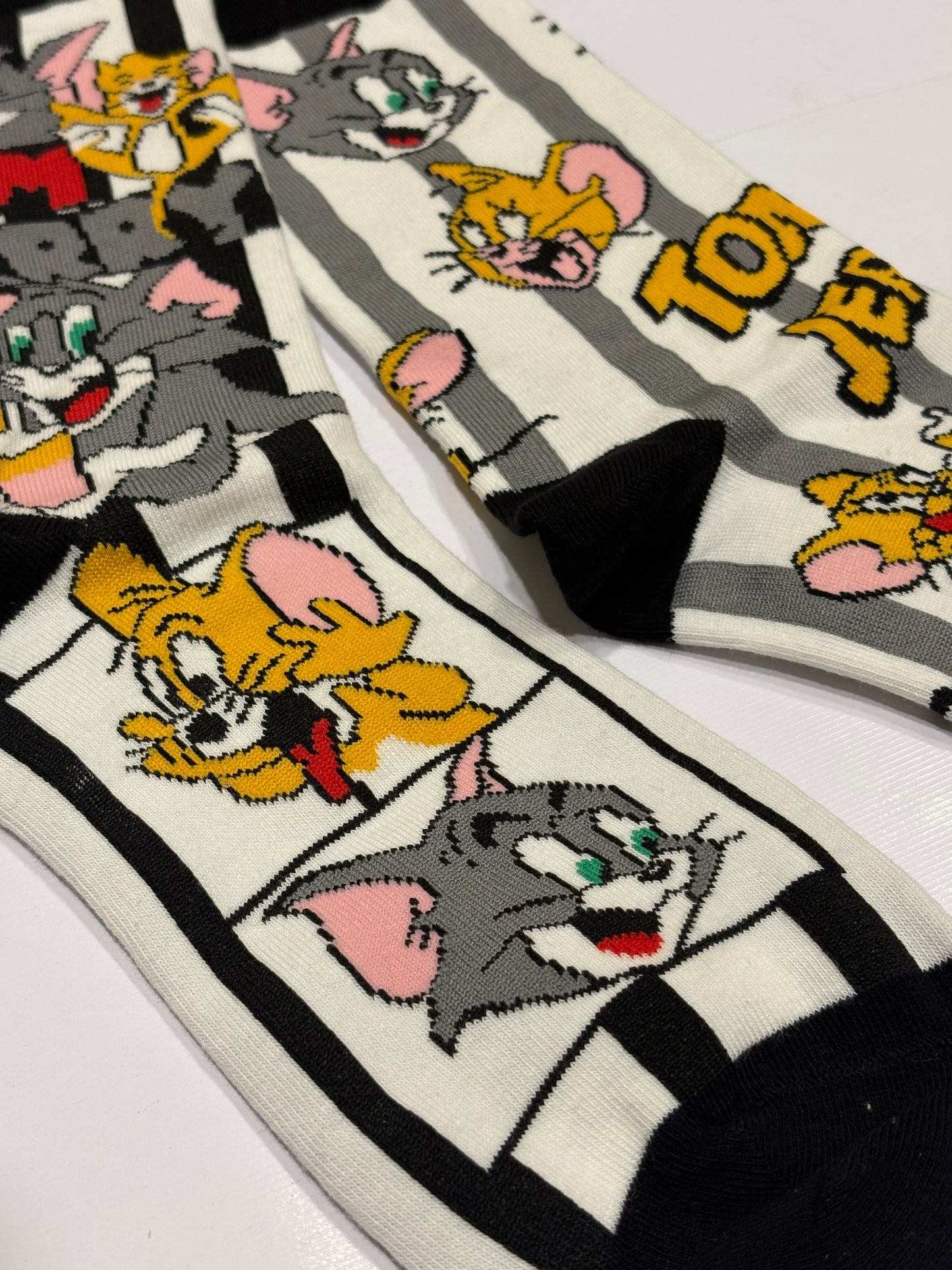 Tom & Jerry Nostalgia Edition Travel Socks