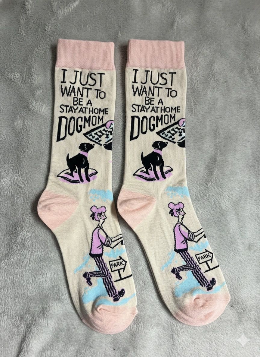 DOG MOM SOCKS